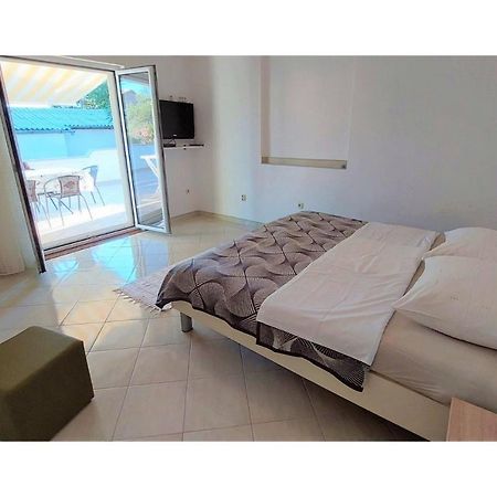 Apartments & Room Masa Starigrad Paklenica Exterior foto